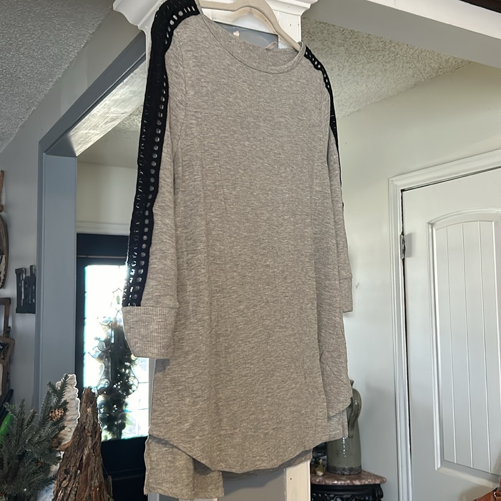 50%offw❤️Soft Surroundings Bailey  Long Sleeve Tee Heather grey make offer M NWT